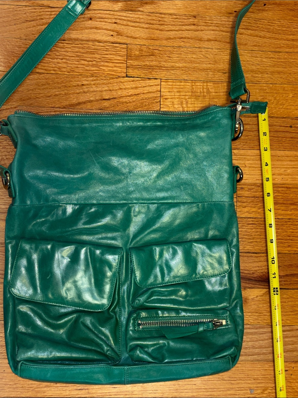 HOBO International Emerald Green Leather Crossbody Shoulder Slouch Bag EUC - Picture 6 of 7